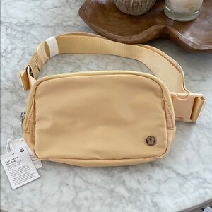 Lululemon Beige Belt Bag / crossbody bag